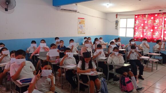 ¡Cartas contra la violencia! Más de 600 niños de Mazatlán, Sinaloa construyen una red de amistad y paz