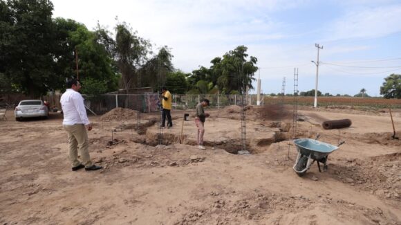 En marcha la construcción de moderno parque en La Chuparrosa, Guasave, Sinaloa
