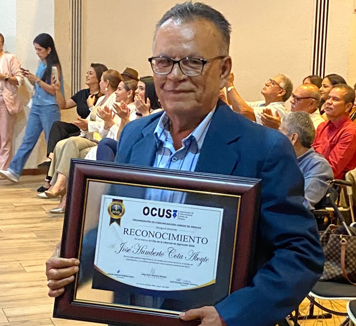 Entrega de reconocimientos de OCUS en Los Mochis