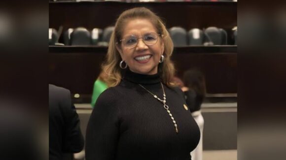 Olegaria Carrazco levanta la mano por Mazatlán, Sinaloa; PT le ofrece respaldo rumbo a la carrera por la alcaldía