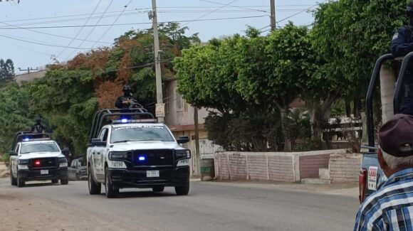 Operativo en El Vainillo, al sur de Mazatlán, Sinaloa, deja una persona detenida; vecinos permanecieron en alerta durante varias horas