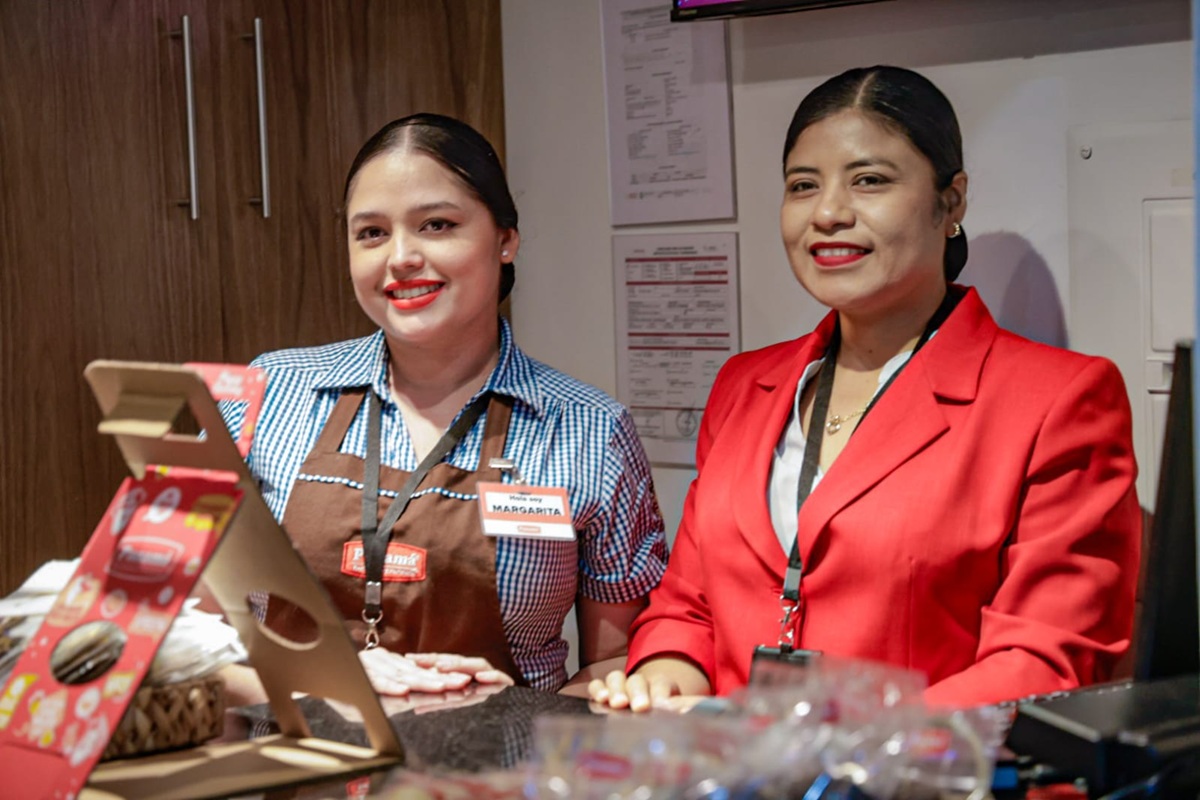 Panamá inaugura sucursal en sala de abordaje del Aeropuerto de Culiacán