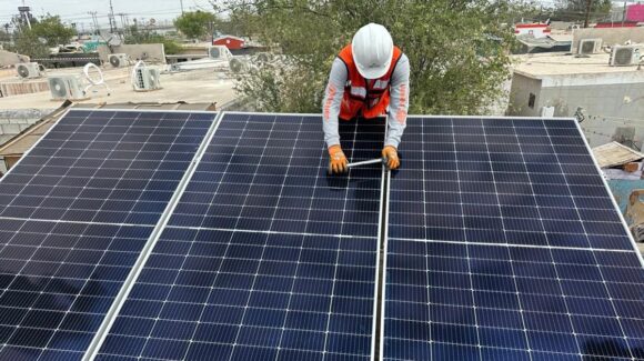 En el norte del país… CFE avanza en el programa ‘Techos Solares para el Bienestar’; se espera reducir el monto del recibo de luz