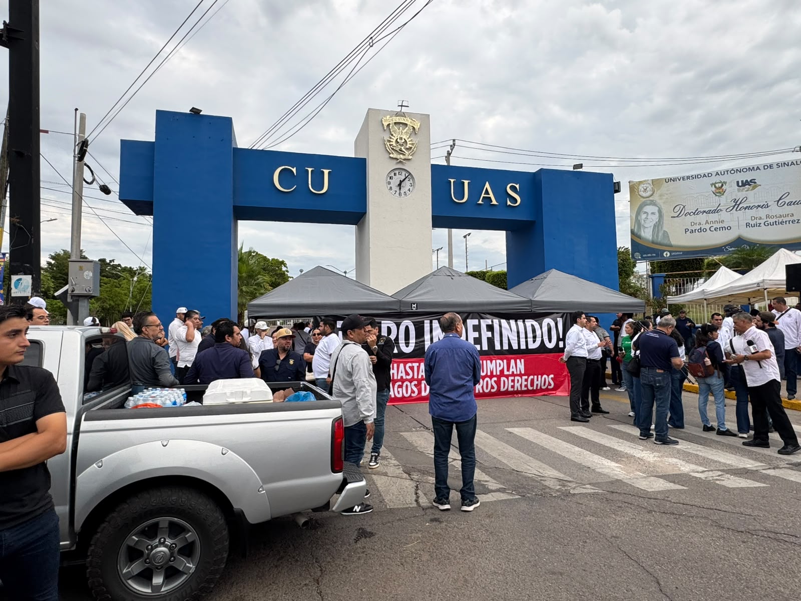 Paro indefinido UAS