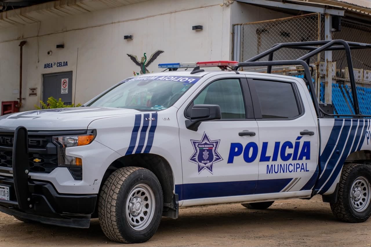 Patrulla de la Policía Municipal en Mazatlán