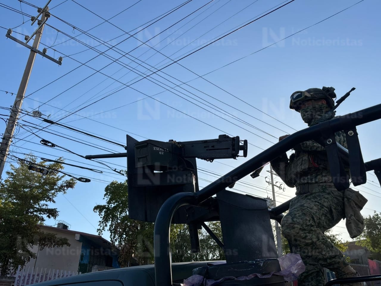 Persecución en las colonias Díaz Ordaz e Independencia de Culiacán