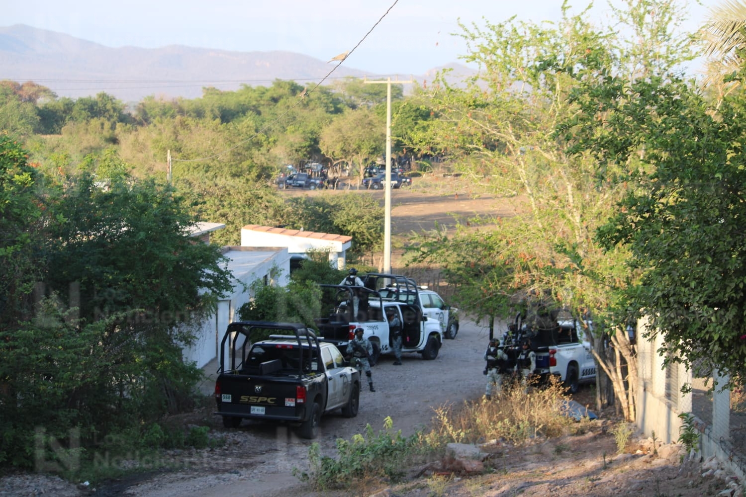 Ataque a policías estatales desata persecución en Mazatlán, Sinaloa