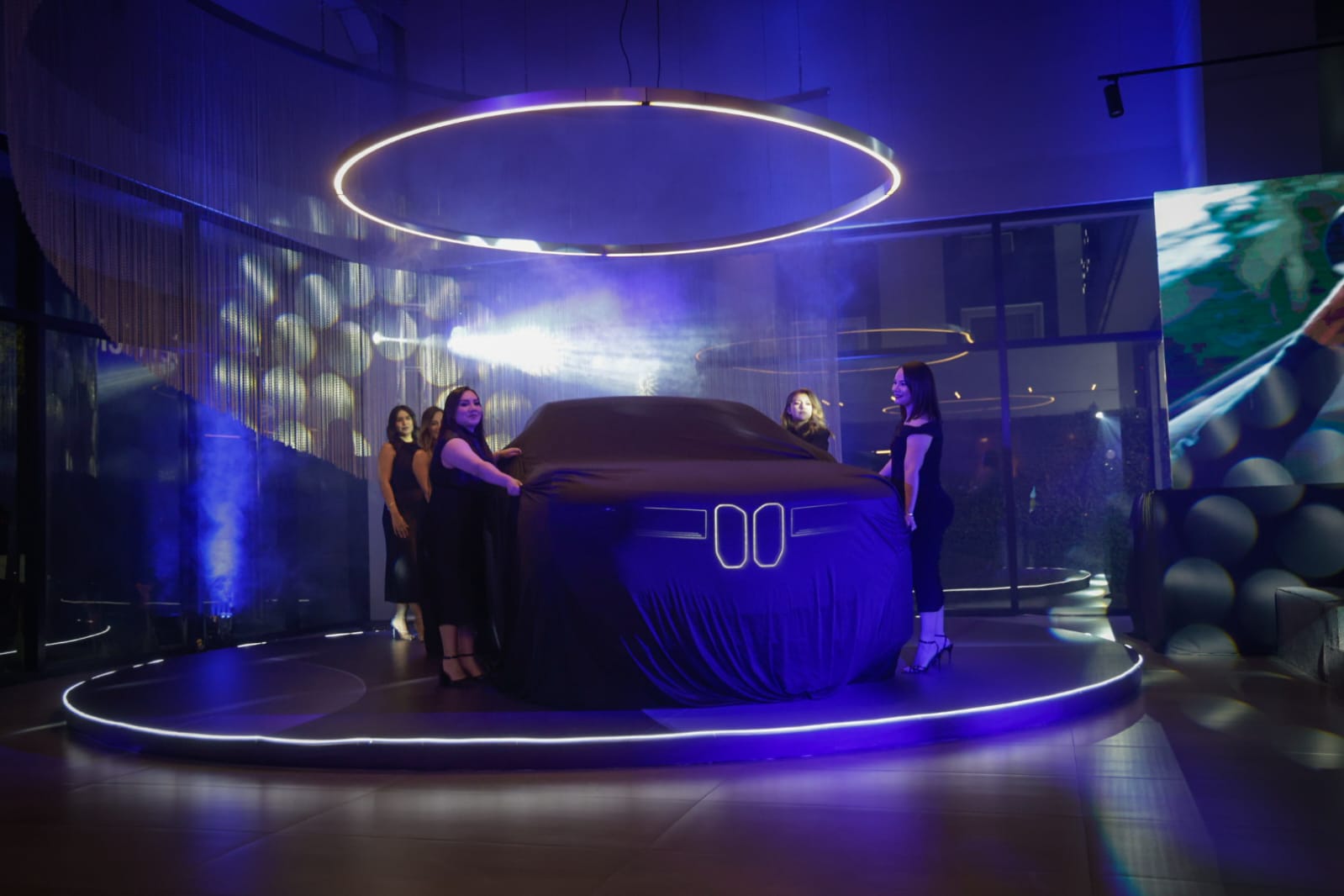 Presentación de la BMW iX3 en Culiacán, Sinaloa