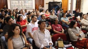 presentacion del libro el mundo de nena asistentes
