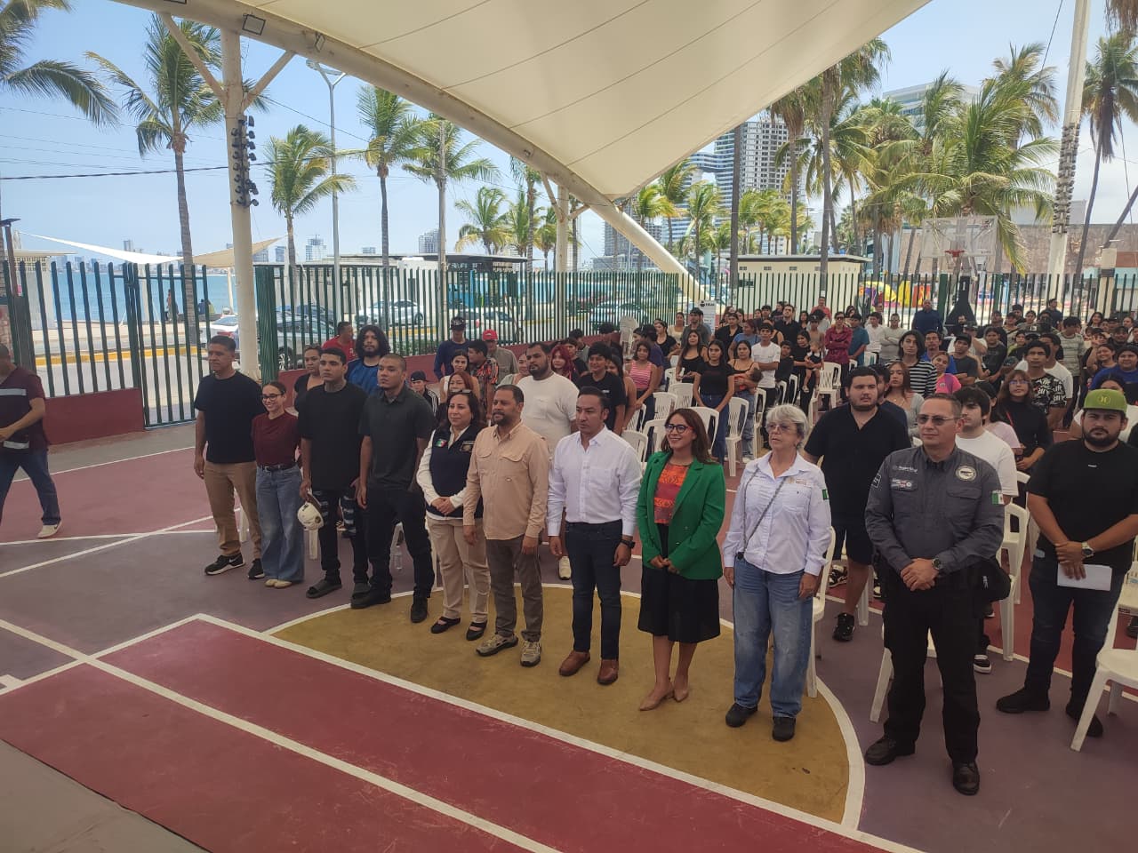 Presentan en Mazatlán iniciativa Jóvenes Unen al Barrio