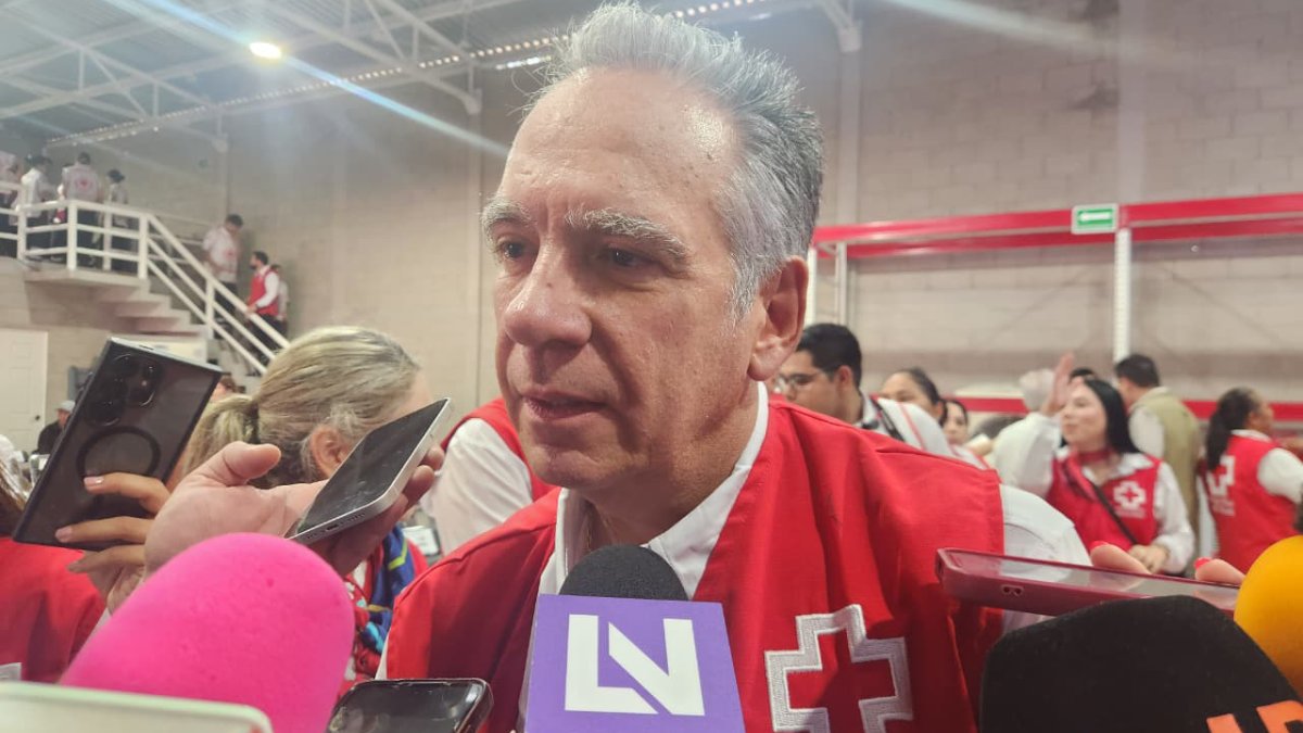 presidente nacional de cruz roja mexicana eduardo de agüero le duc