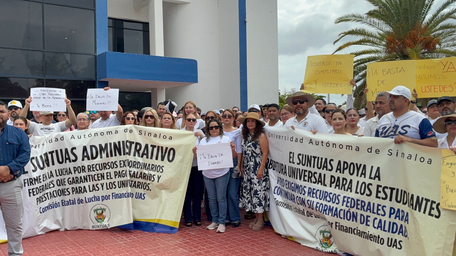 Reclaman falta de recursos a la UAS; sindicalizados advierten paro indefinido si no llega apoyo federal