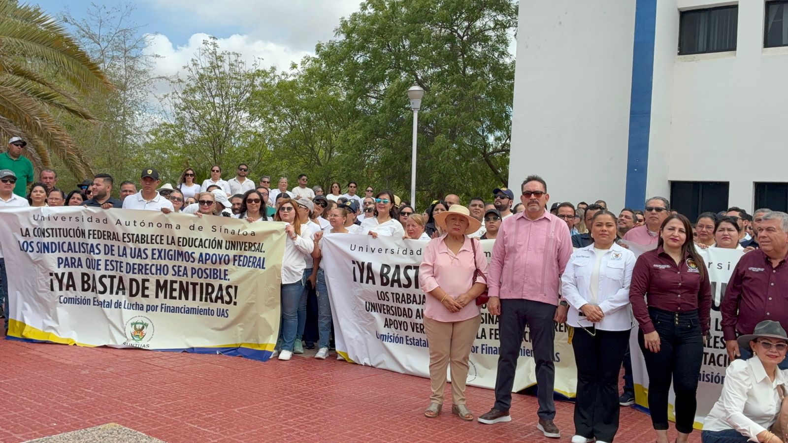 Reclaman falta de recursos a la UAS; sindicalizados advierten paro indefinido si no llega apoyo federal