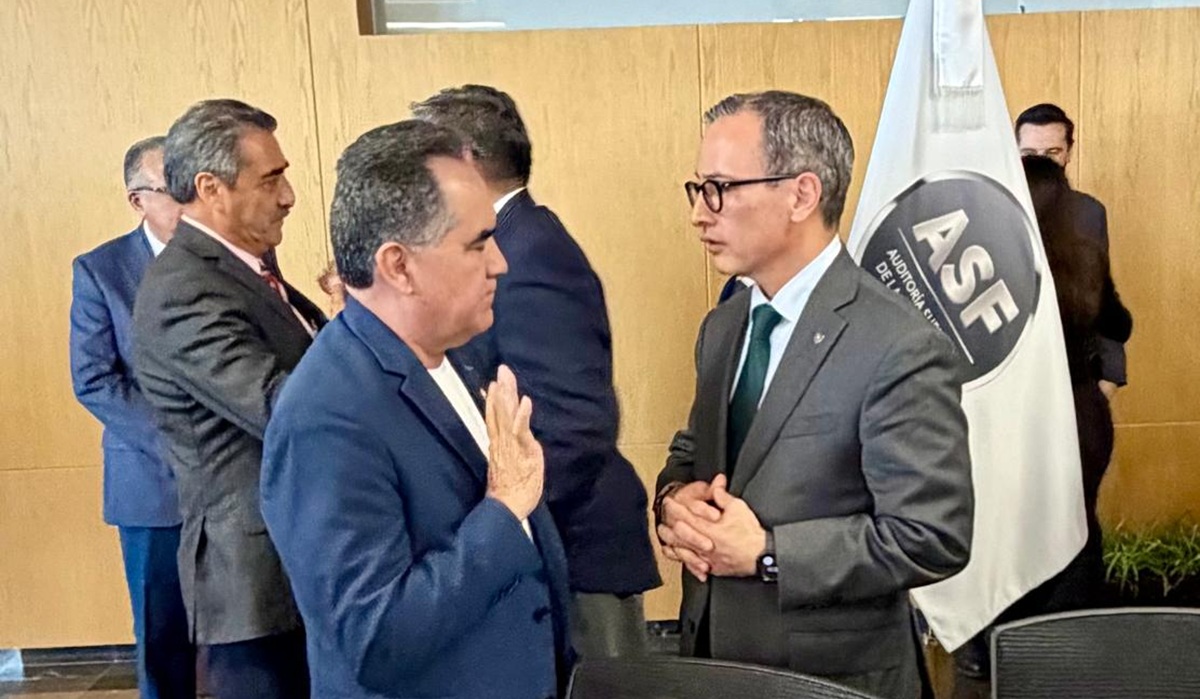 Rector de la UAS expone crisis financiera ante la Anuies y ASF