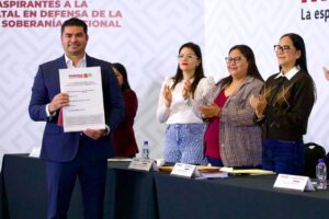 registro de rodolfo valenzuela en morena por sinaloa