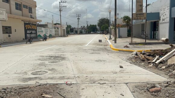En dos semanas reabrirán la calle Juan Carrasco, en Guasave, tras reparación del socavón que cobró la vida de investigador del IPN