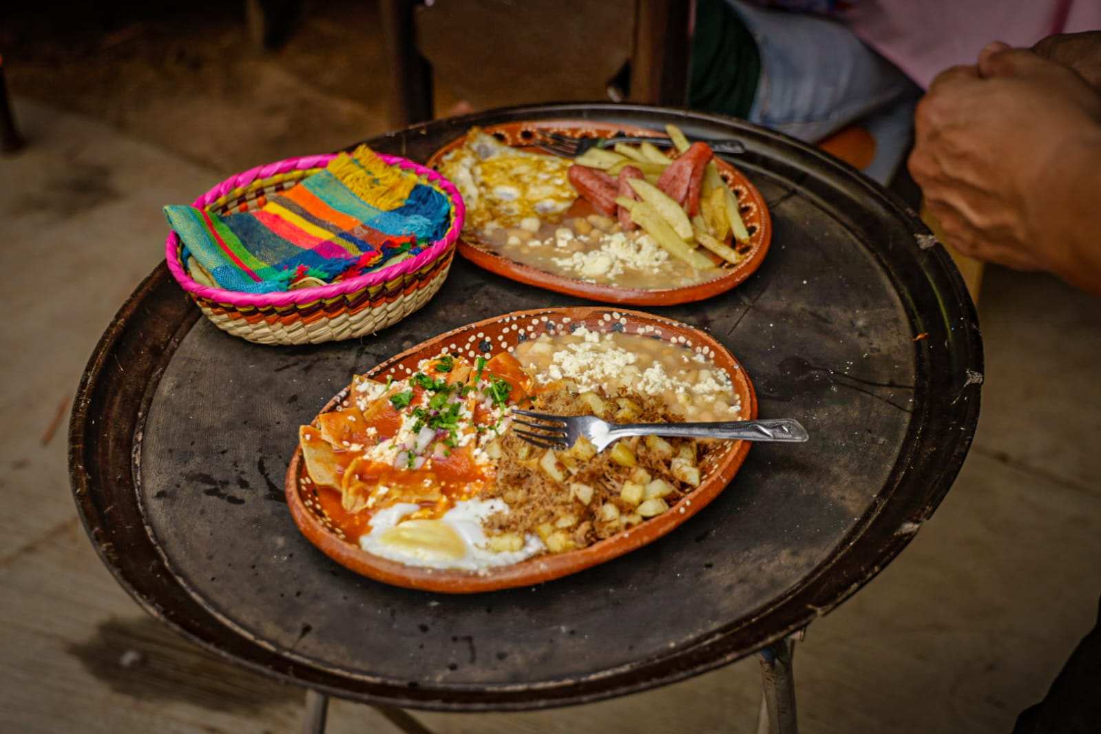 Platos de comida del Restaurante La Chuparrosa Enamorada