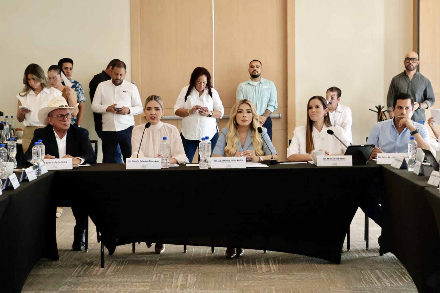 Reunión de la Comisión de Turismo del H. Congreso del Estado de Sinaloa en Mazatlán