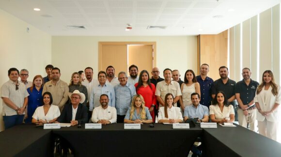 Sinaloa apuesta todo al turismo: Sectur destaca nuevas rutas internacionales, promoción global y miles de viajeros en sesión del Congreso local