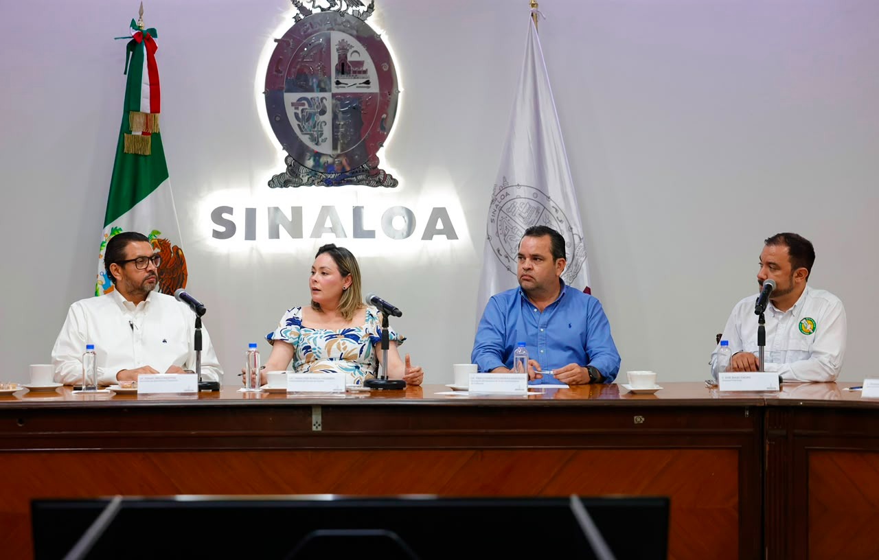 Yeraldine Bonilla se reúne con productores y empacadores de mango en Sinaloa