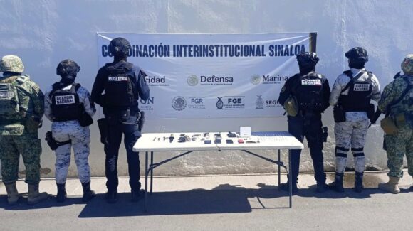 A un día de la riña en el penal de Aguaruto, Culiacán, localizan cuchillos, más de 100 dosis de droga y celulares
