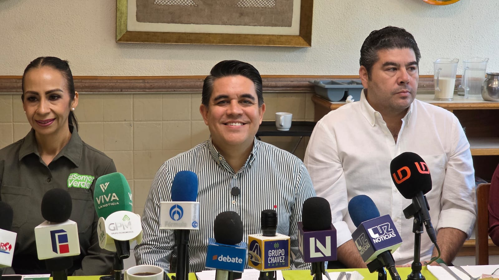 Ricardo Madrid en conferencia de prensa