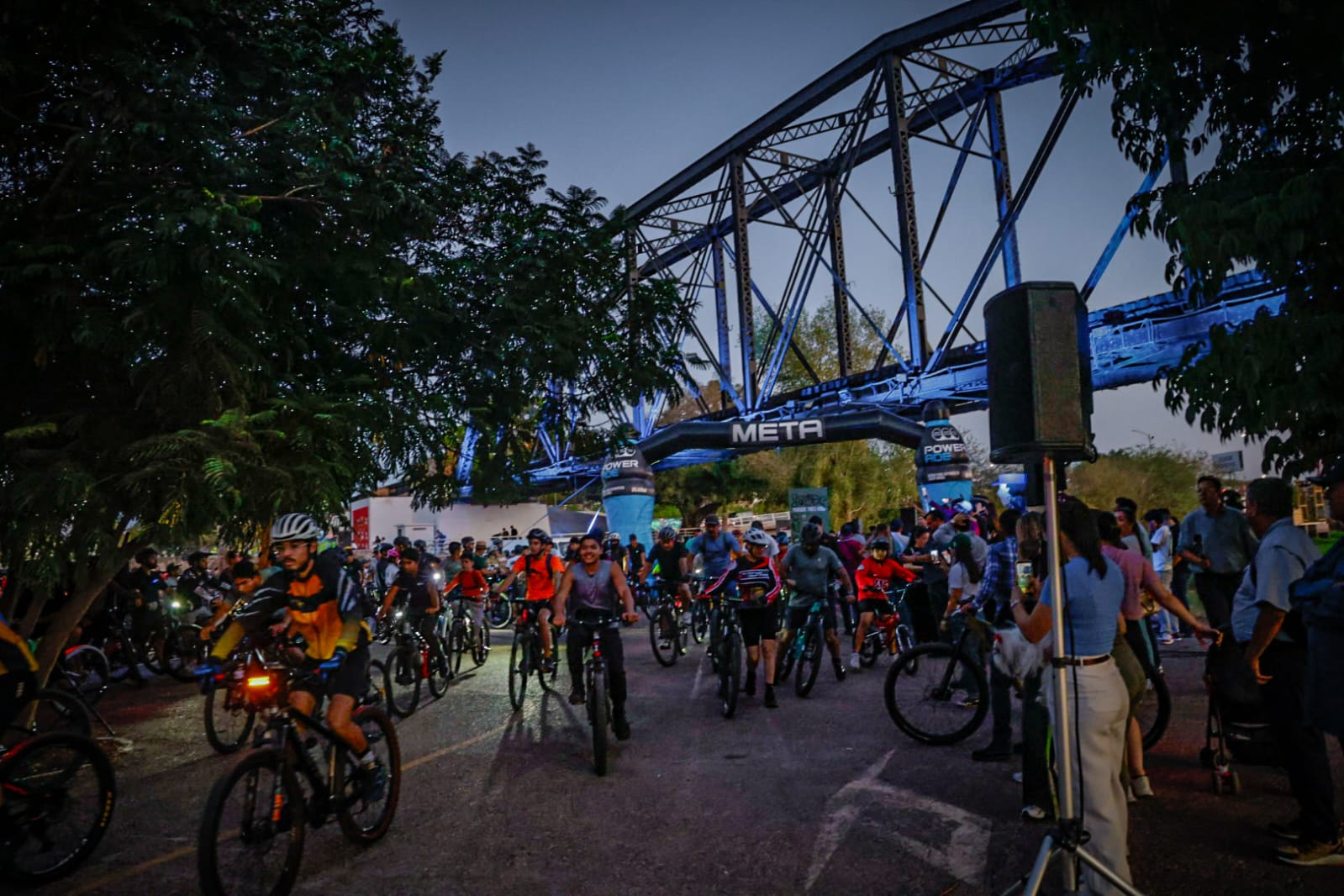 Rodada en Culiacán por el Día Mundial de la Bicicleta