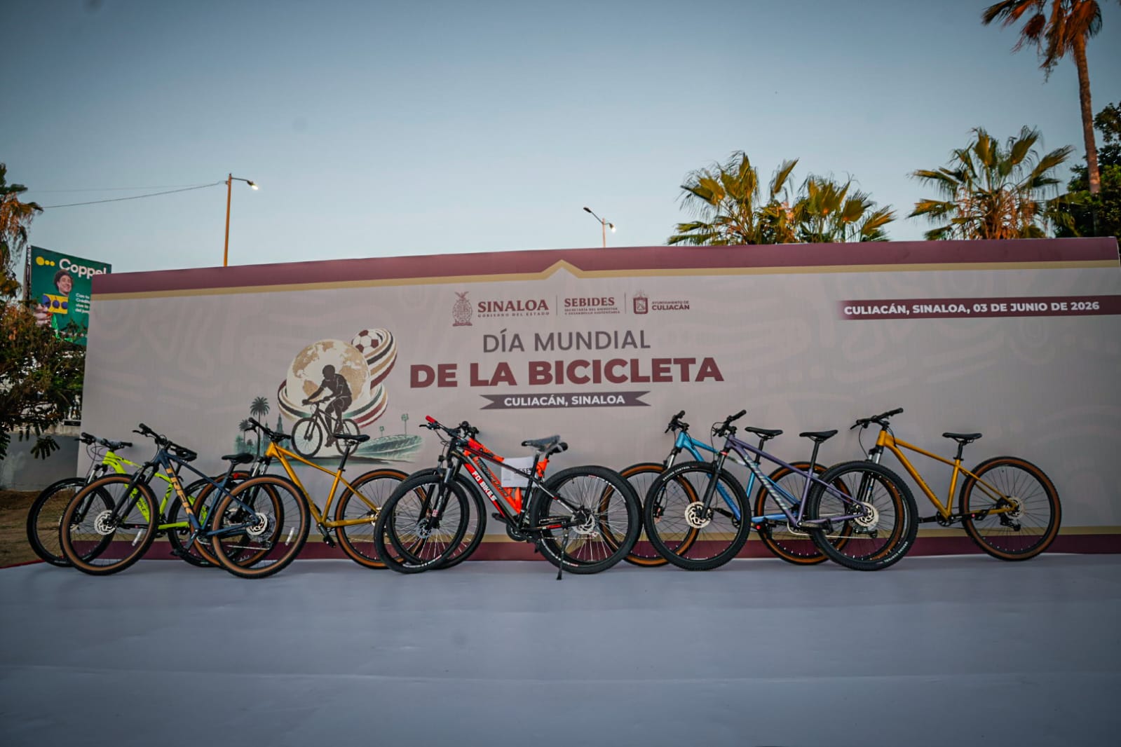 Rodada en Culiacán por el Día Mundial de la Bicicleta