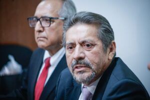 Rueda de prensa - Dip. Eligió López Portillo