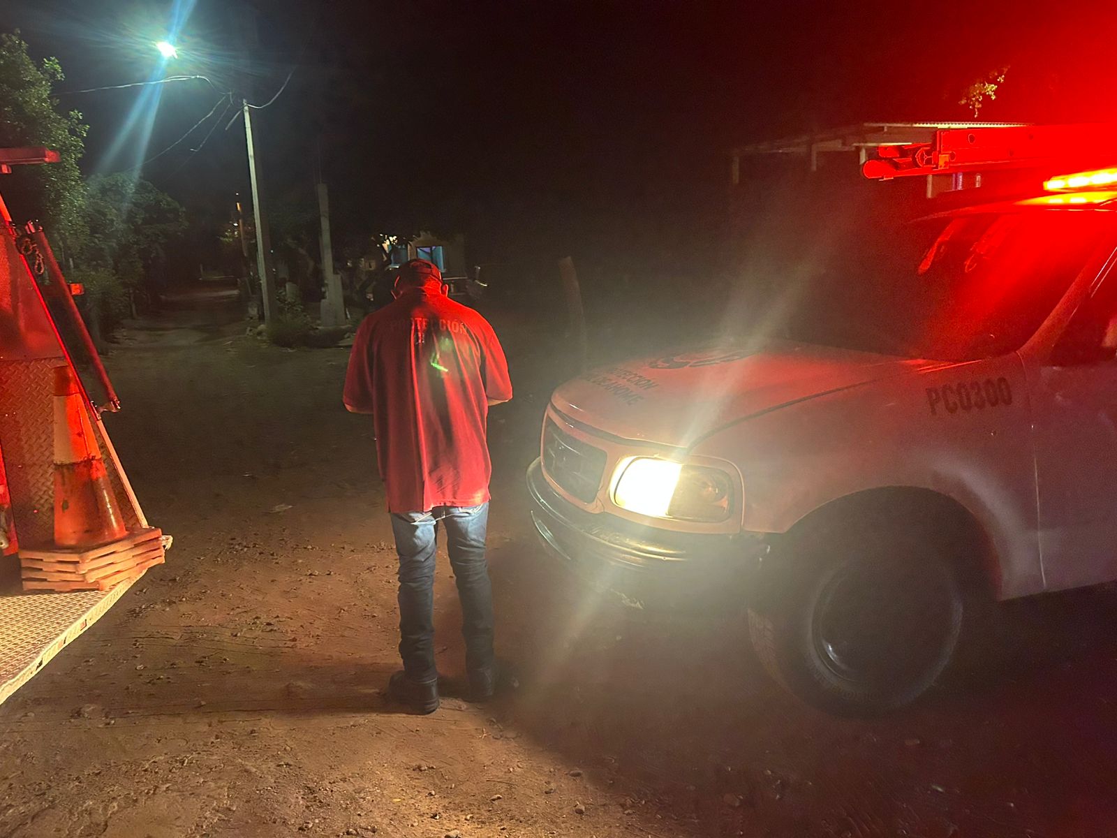 Se incendia vivienda en La Florida, Ahome