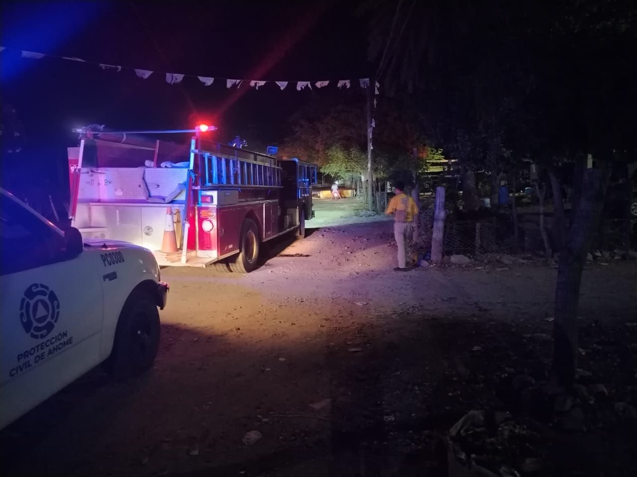 Se incendia vivienda en La Florida, Ahome