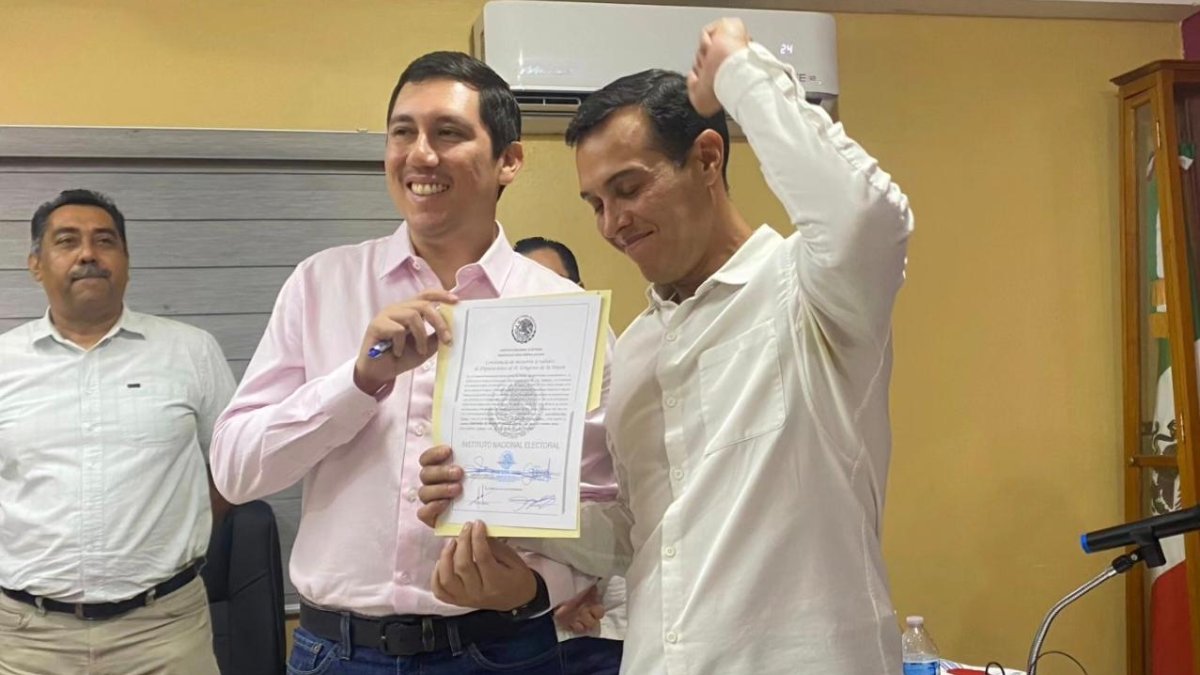 sebastian gonzalez carrillo asumira diputacion federal tras licencia de jesus ibarra