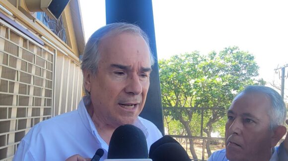 “Sinaloa requiere una política agrícola seria, no eventos para tomarse la foto”: Sergio ‘Pío’ Esquer critica visita de titular de Sader