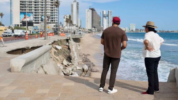 Alcaldesa supervisa inicio de rehabilitación en la zona colapsada del malecón de Mazatlán, Sinaloa