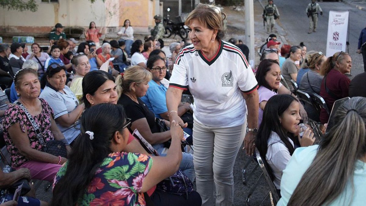 tere guerra con vecinos de la colonia cañadas en culiacan saludo