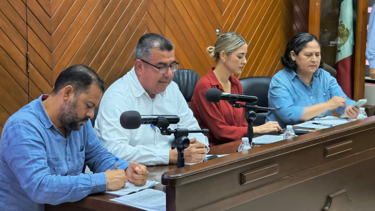 tesorero municipal de mazatlan julio cesar ramos robledo
