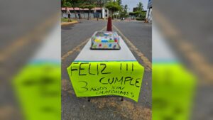 trabajadores de la uas protestan por tres años sin uniformes en mazatlan sinaloa