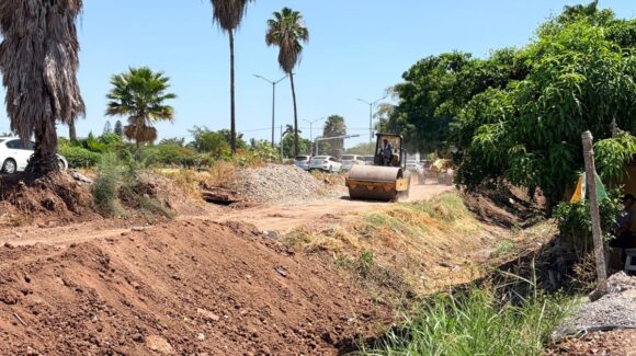 Procederían legalmente contra exfuncionarios municipales por trabajos en dren cañero colindante con San Fernando en Los Mochis, Sinaloa