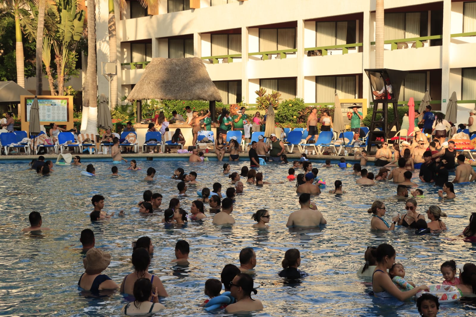 Turistas en Mazatlán