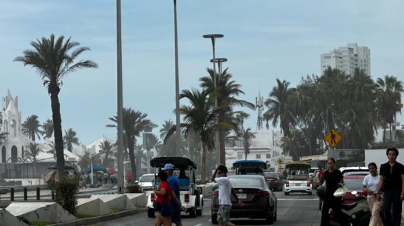 ‘Mazatlán, Sinaloa, enciende focos rojos en economía’: turismo alcanza solo tres días fuertes a la semana, advierte Coparmex