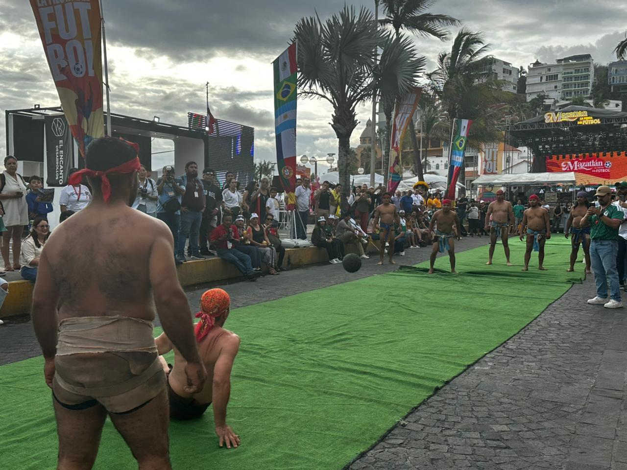 Ulama conquista la Fiesta del Futbol en Mazatlán