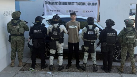 ¡Armas largas y explosivos! Esto es lo asegurado tras operativo en Los Ángeles, Culiacán, Sinaloa