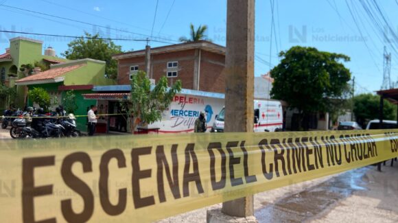 Ataque armado contra domicilio deja un hombre sin vida y dos mujeres con quemaduras en La Amistad, Culiacán, Sinaloa