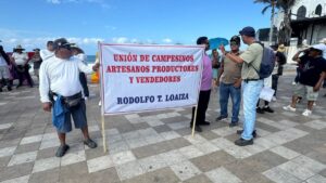vendedores exigen freno a comerciantes sin permiso en mazatlan union