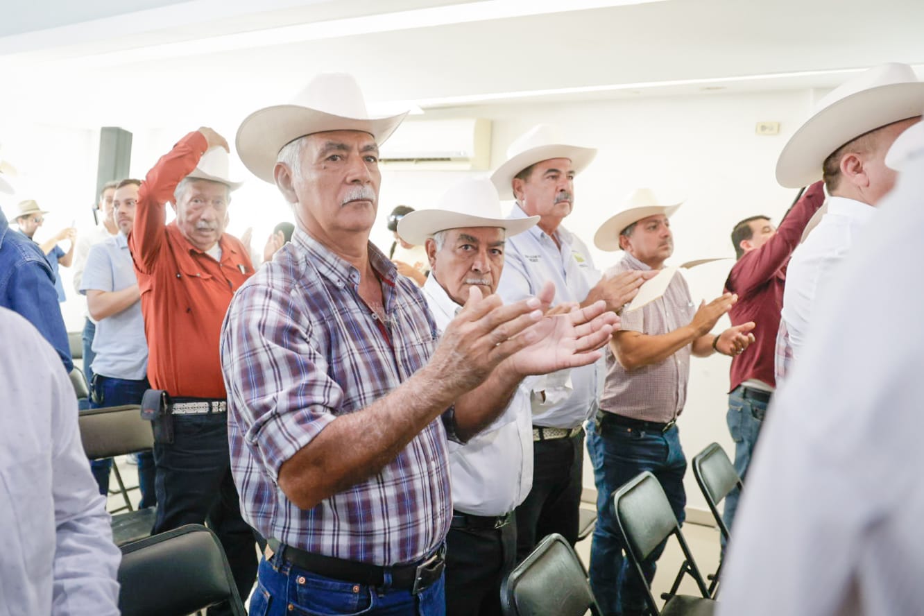 Arranca entrega de semilla de sorgo en Sinaloa