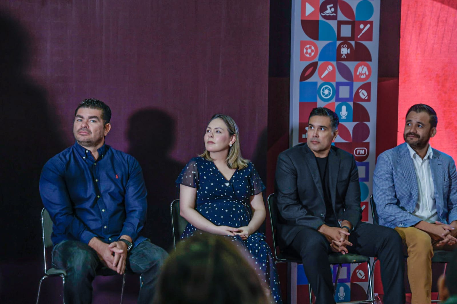 Yeraldine Bonilla reconoce a cronistas deportivos