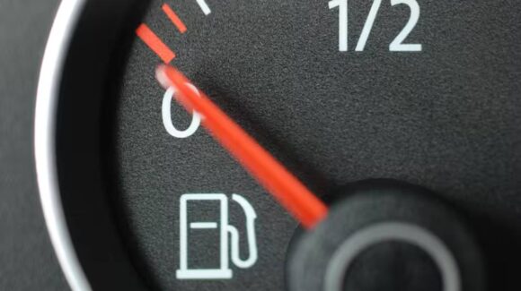 Apagar el aire acondicionado en carretera puede aumentar el gasto de gasolina