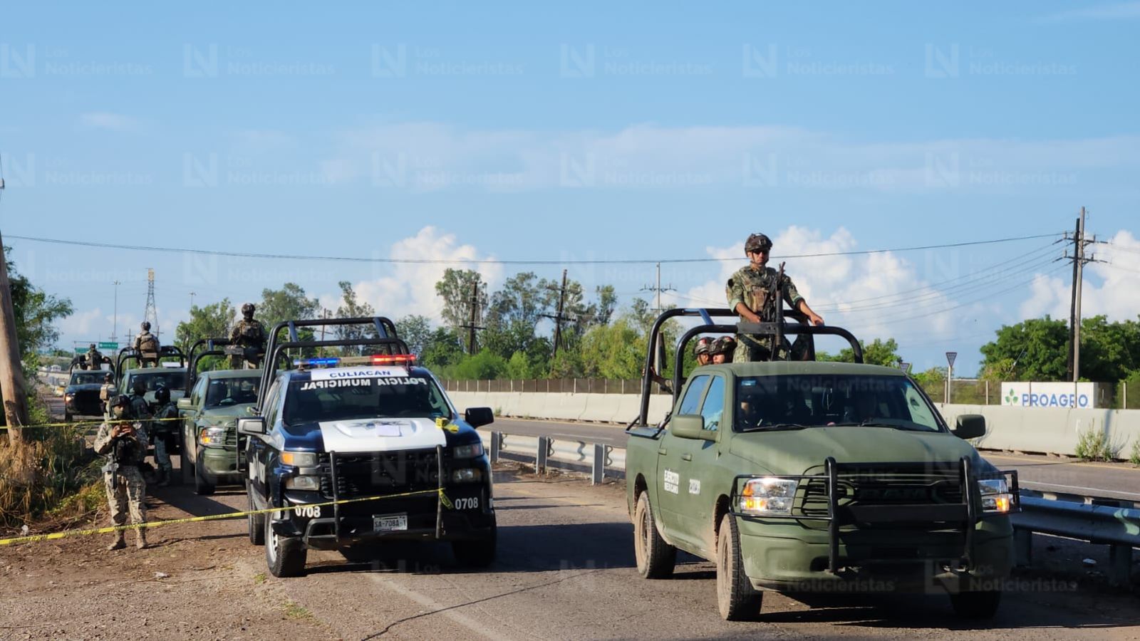 Asesinado y con mensaje localizan a un hombre a la orilla de la carretera Culiacán-Eldorado, en Costa Rica, Sinaloa