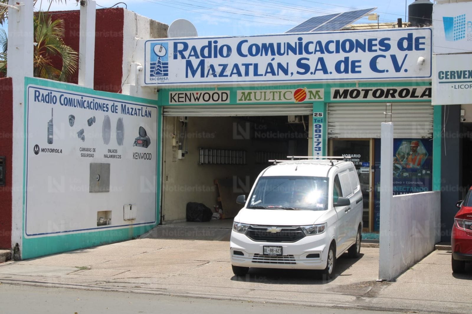 Ataque armado contra negocio de radiocomunicaciones deja un lesionado en Mazatlán, Sinaloa