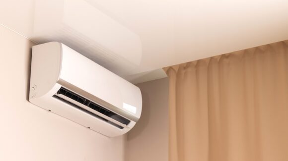 ¿Se puede usar el aire acondicionado cuando está lloviendo? Esto es lo que recomiendan los expertos